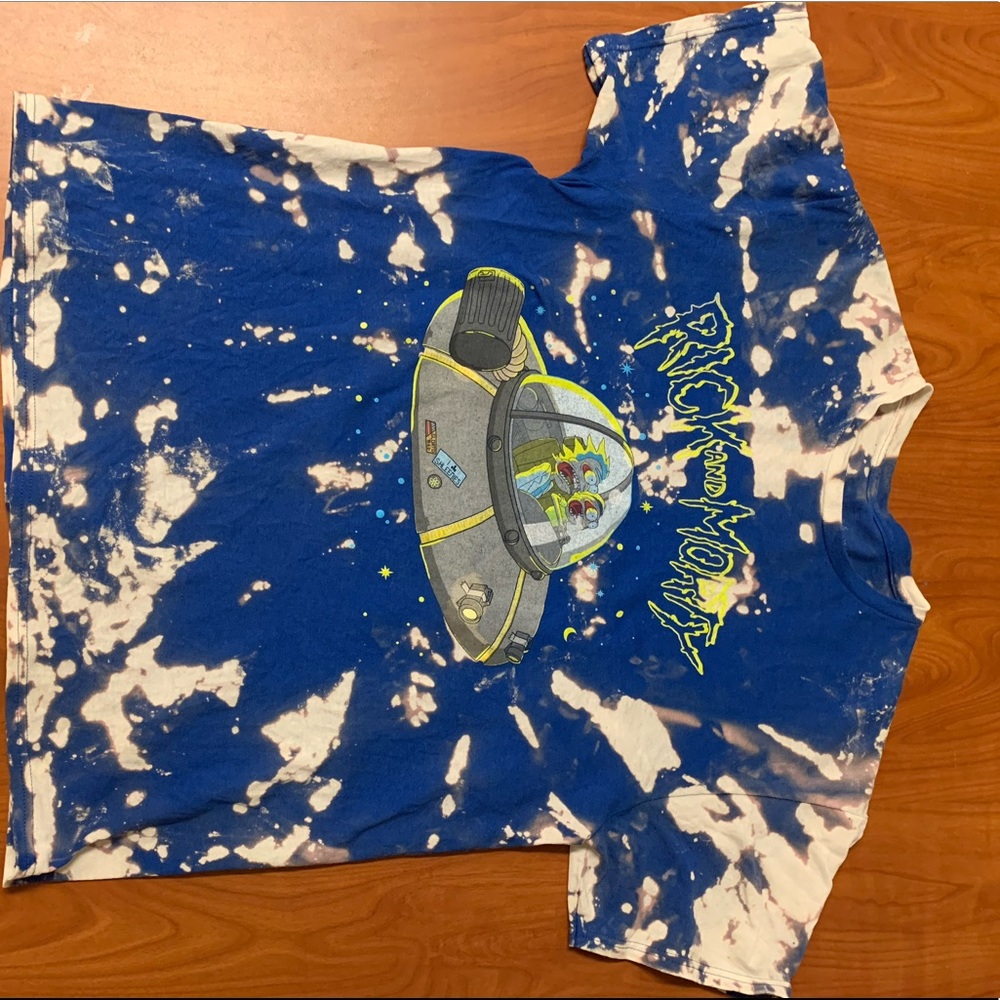 Unisex - Blue Rick & Morty shirt
